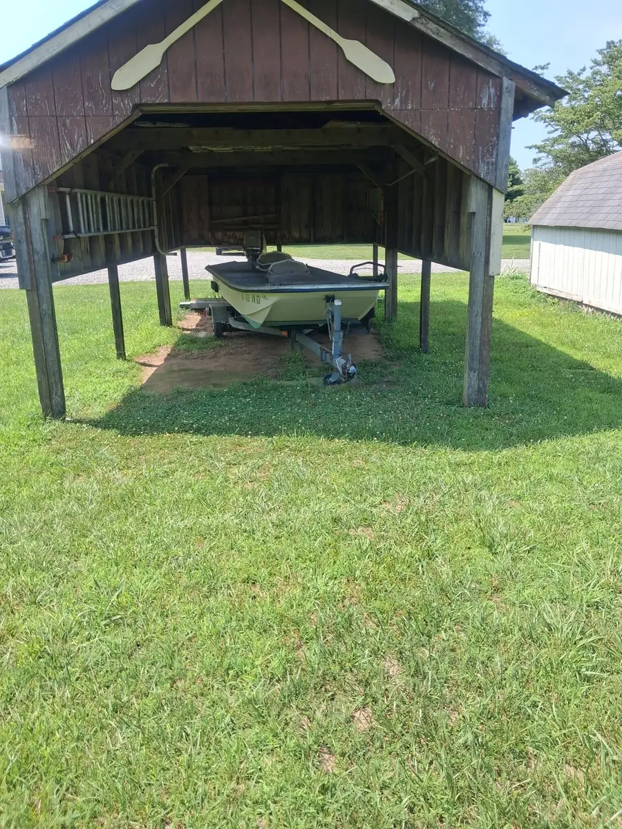 Concrete pad and slab project, photo 10 of 13
