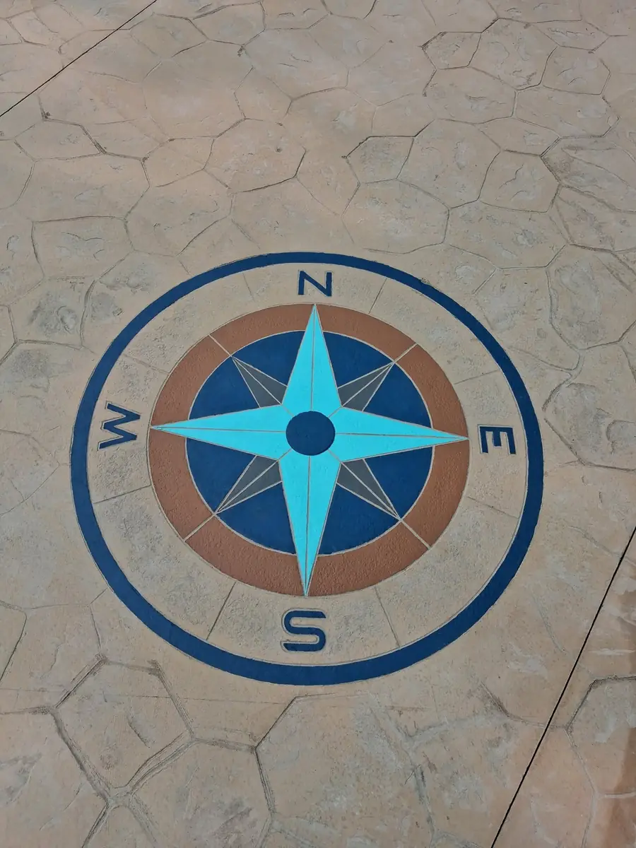 Completed decorative concrete pool deck, photo 7 of 26
