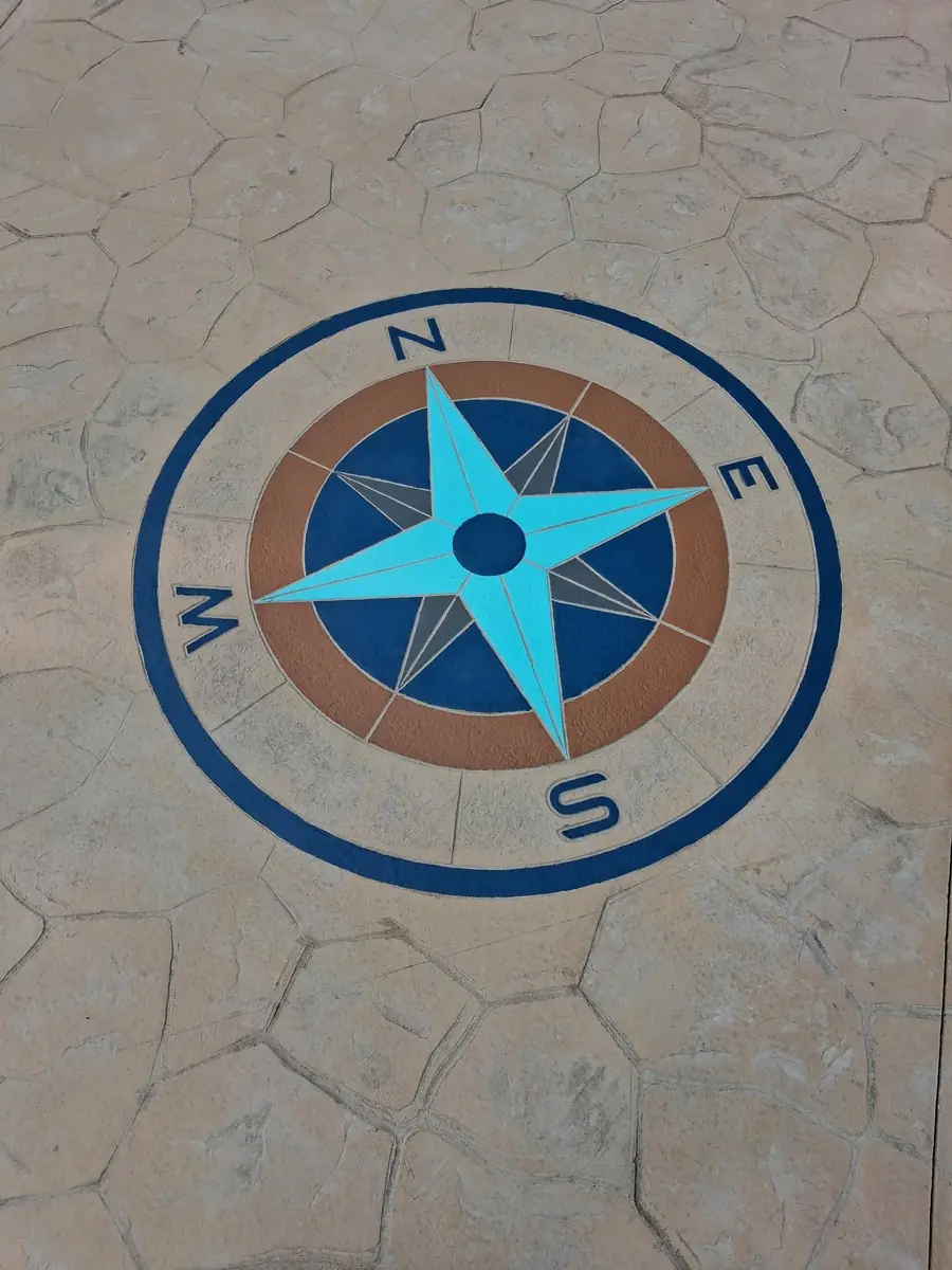 Completed decorative concrete pool deck, photo 9 of 26
