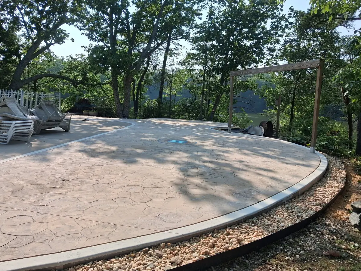 Completed decorative concrete pool deck, photo 15 of 26